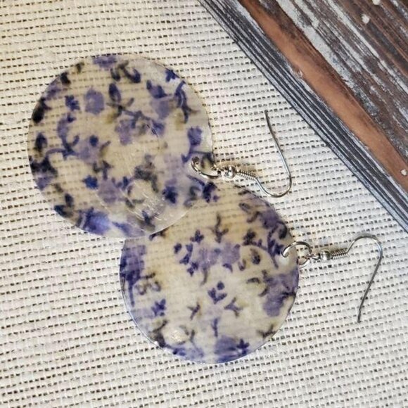 Capiz Shell Earrings Purple Green - Picture 1 of 2